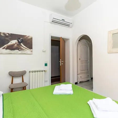 Helios Hotel
