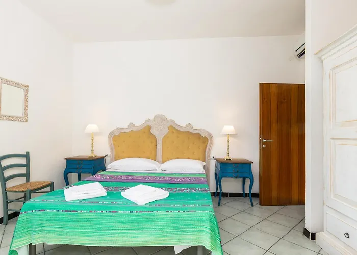 Helios Szálloda San Teodoro